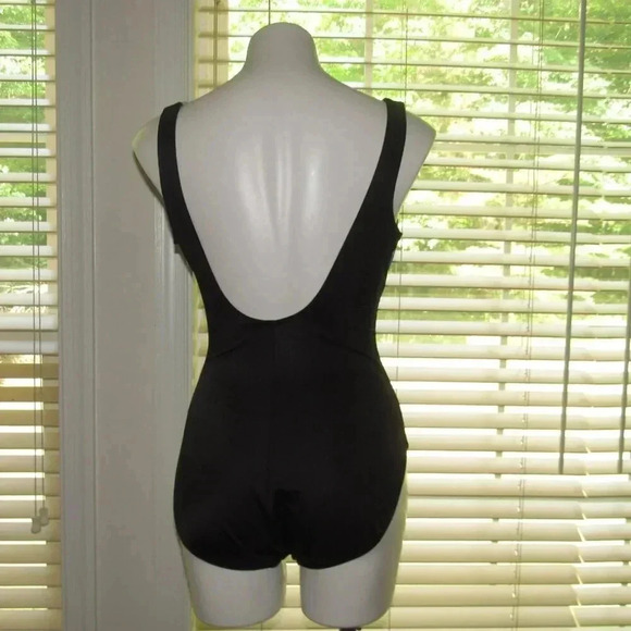 MIRACLESUIT Black Blue Gray Ruched One-Piece Swimsuit Size 14 - Picture 4 of 5